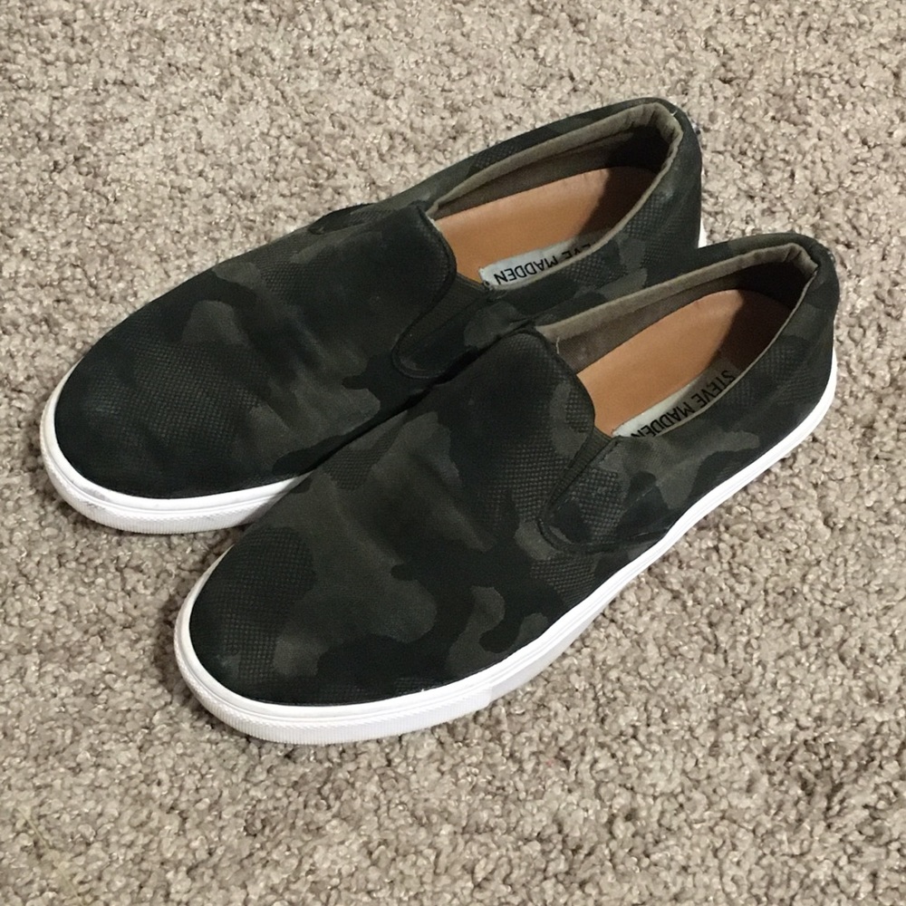 Steve Madden Camo Shoes Women’s Size 7